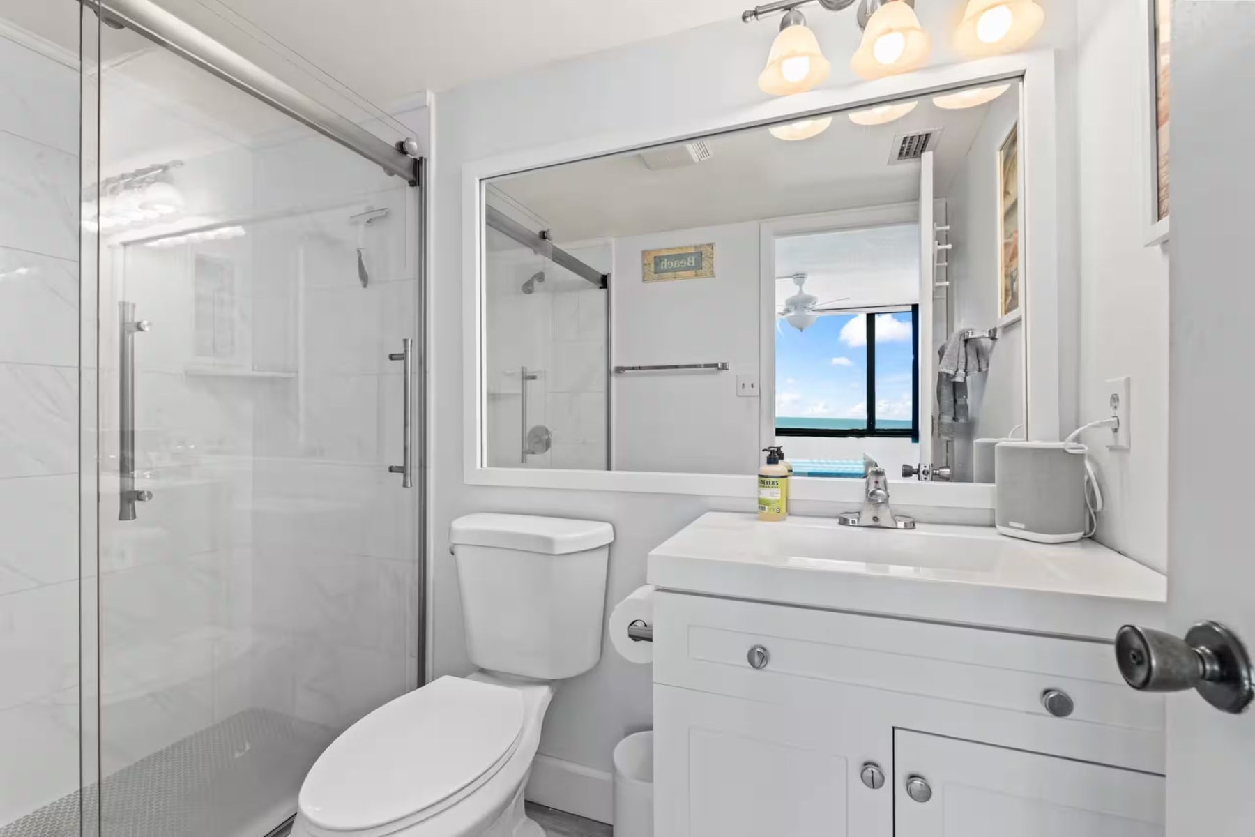 Full bathroom at Unit 728 Sands Beach Club oceanfront condo