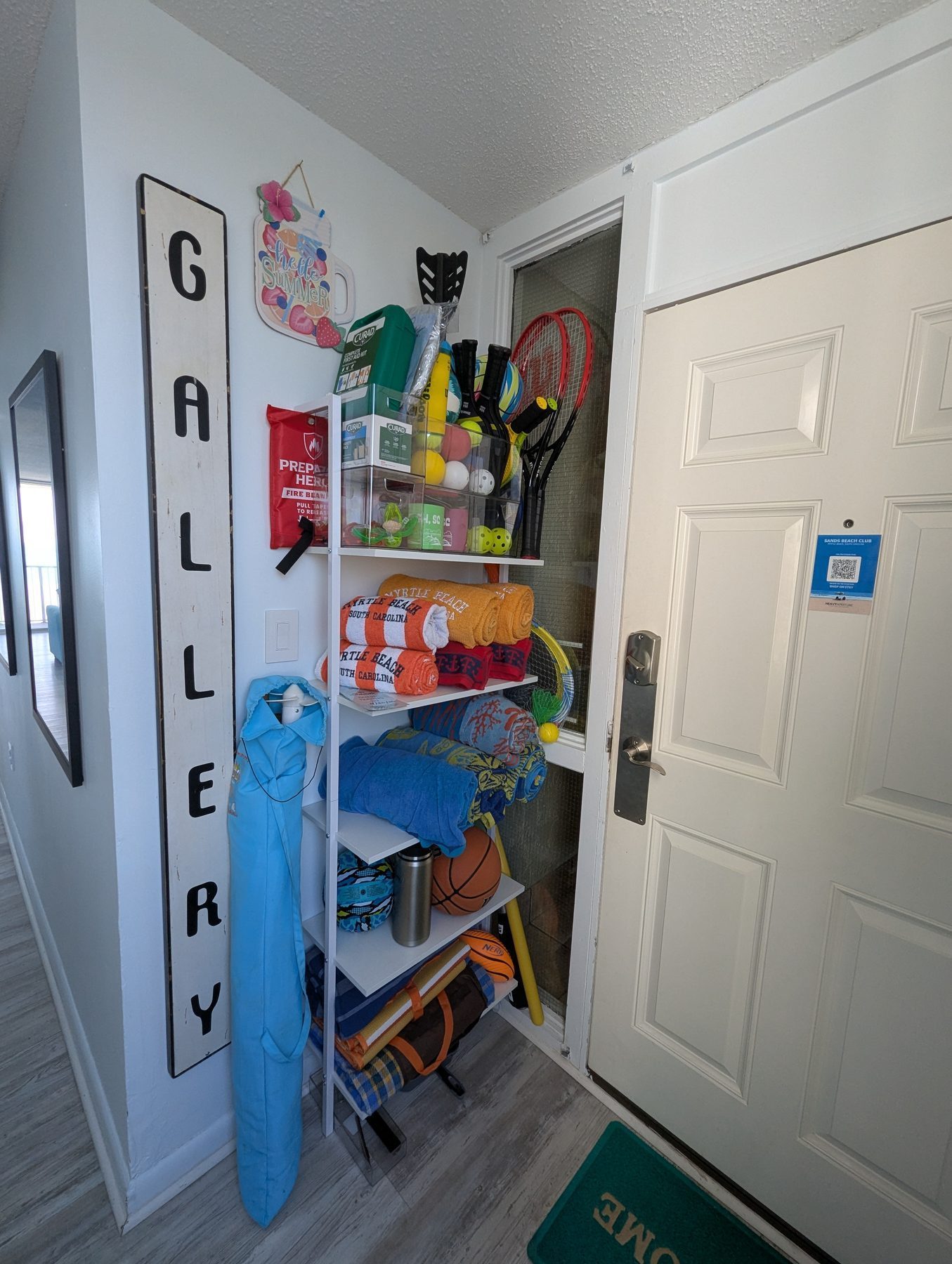 Entry into the open-concept living space at 728 Sands Beach Club oceanfront condo